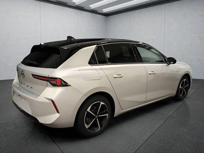 Gebraucht Opel Astra 131 PS (96 kW) 2025 Grau Limousine