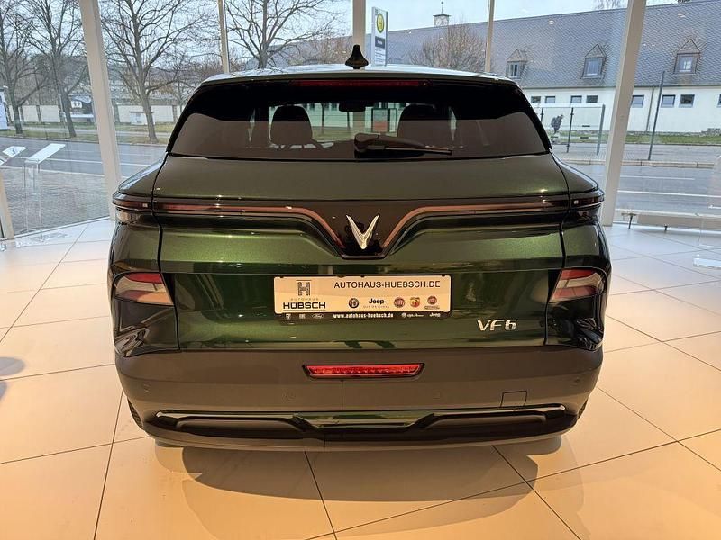 Neu VinFast VF 6 Plus 150 kW (204 PS) 2025 Deep ocean SUV