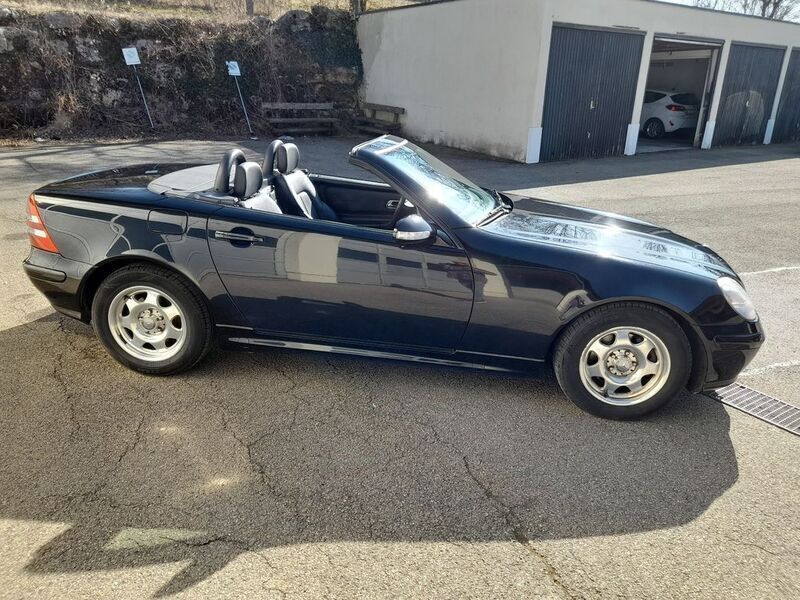 Schwarz Gebraucht 2000 Mercedes SLK200 Cabrio | 7.500 € (Fairer Preis) - Bild 1/4