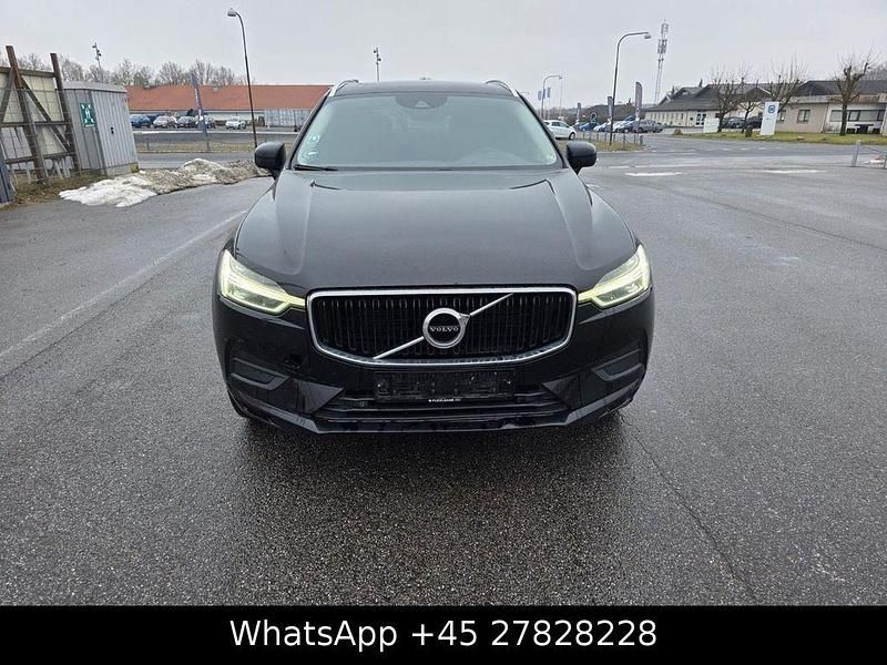 Gebraucht Volvo XC60 Momentum 190 PS (139 kW) 2018 Schwarz SUV