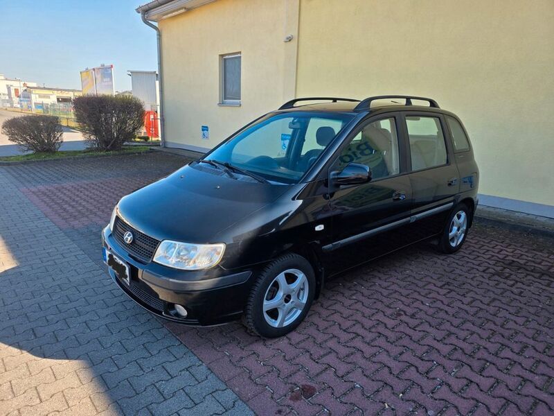 Schwarz Gebraucht 2006 Hyundai Matrix GLS Van / Kleinbus | 2.200 € (Fairer Preis) - Bild 1/4