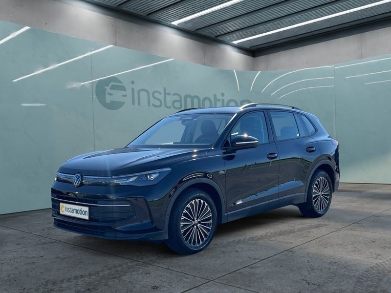 Schwarz Gebraucht 2024 VW Tiguan Life SUV | 36.044 € (Fairer Preis) - Bild 1/3