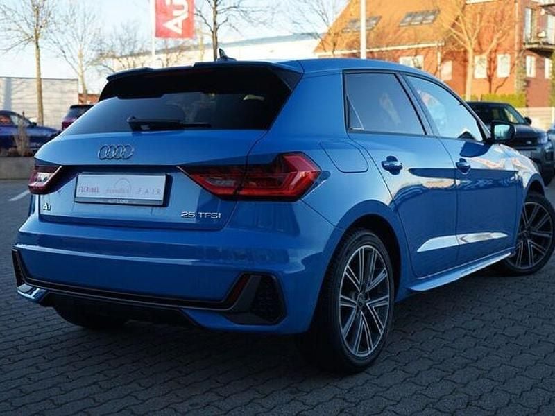 Gebraucht Audi A1 Comfort 2022 Andere SUV