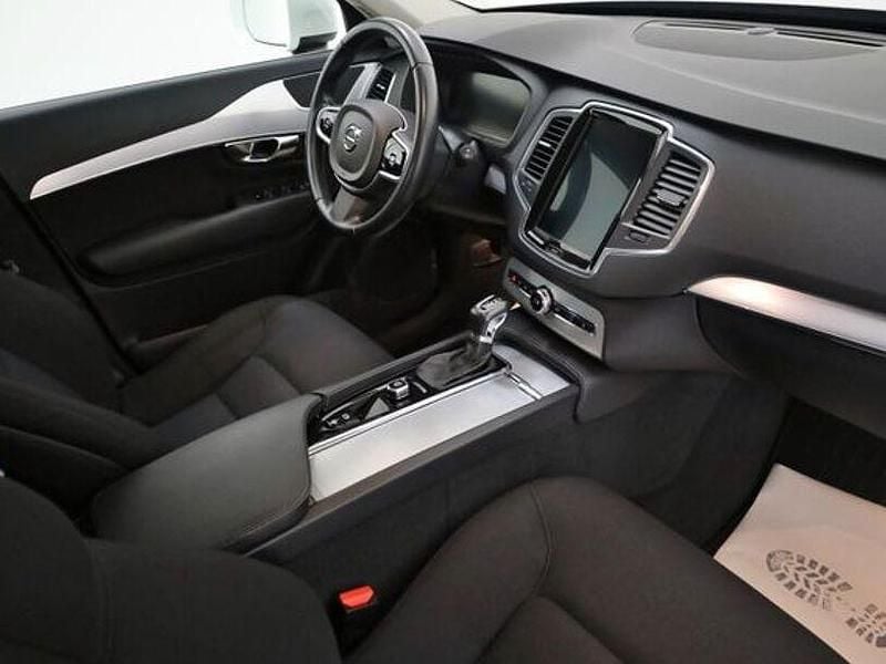 Gebraucht Volvo XC90 Momentum 235 PS (172 kW) 2018 Ice white (metallic) SUV