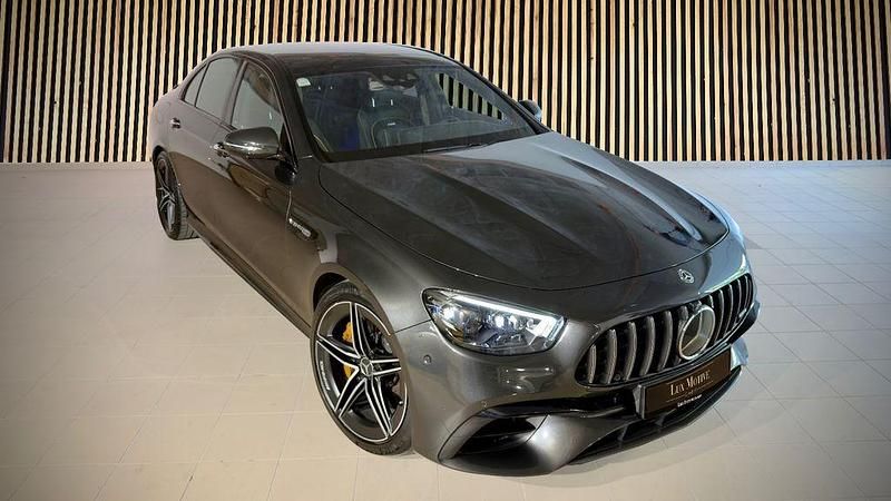 Grau Gebraucht 2021 Mercedes E63S AMG AMG Limousine | 89.990 € (Fairer Preis) - Bild 1/4