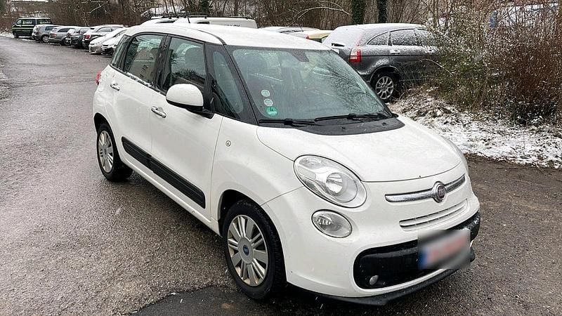 Gebraucht Fiat 500L 95 PS (69 kW) 2012 Weiß Van / Kleinbus