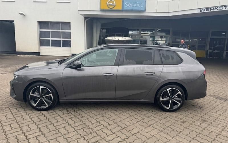 Neu Opel Astra 130 PS (95 kW) 2025 Grau Kombi