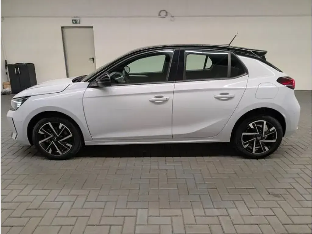 Gebraucht Opel Corsa 101 PS (74 kW) 2025 Konturweissmet. Kleinwagen