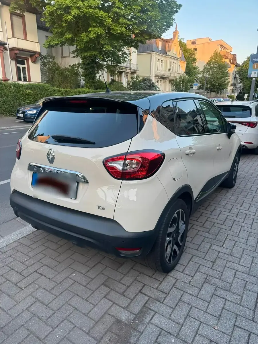 Używany Renault Captur 120 KM (88 kW) 2014 Andere farben SUV