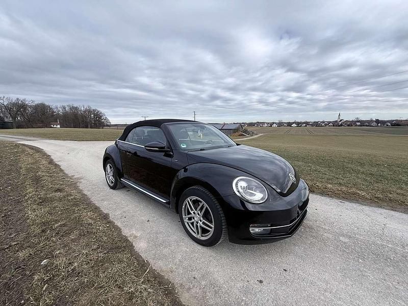 Gebraucht VW Beetle Allstar 105 PS (77 kW) 2016 Schwarz Kleinwagen