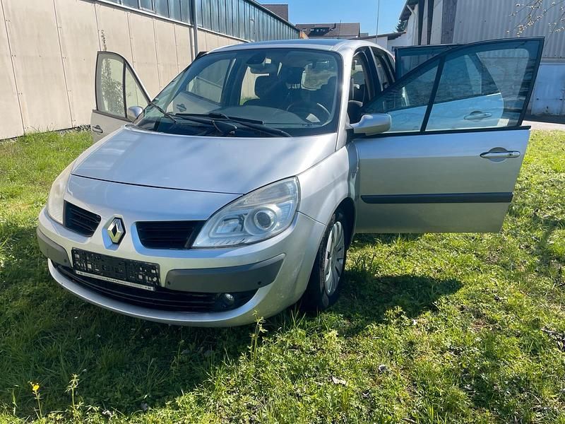 Używany Renault Scénic II 130 KM (95 kW) 2007 Szary Minivan