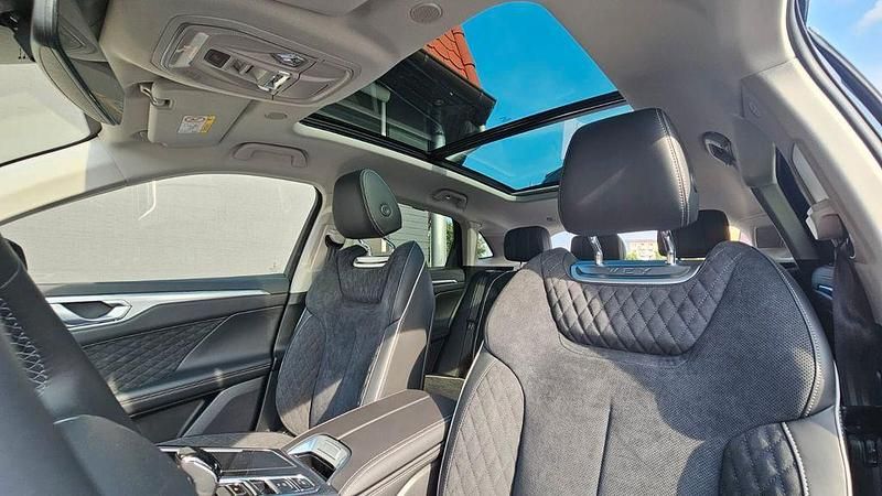 Neu Wey 05 Lux 204 PS (150 kW) 2025 Schwarz SUV