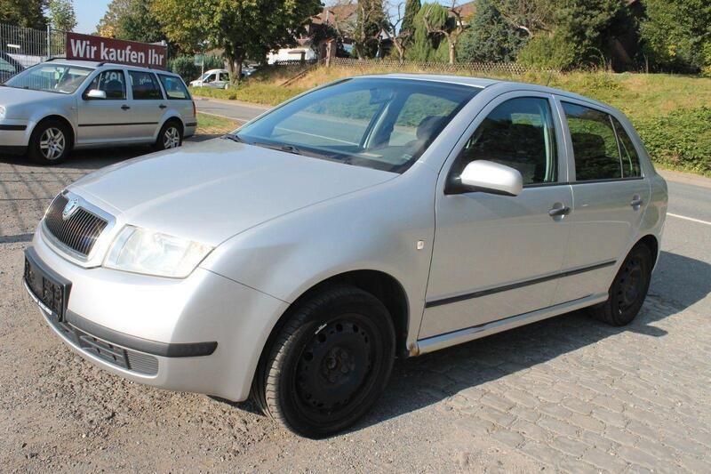 Gebraucht Skoda Fabia 75 PS (55 kW) 2004 Silber Kleinwagen
