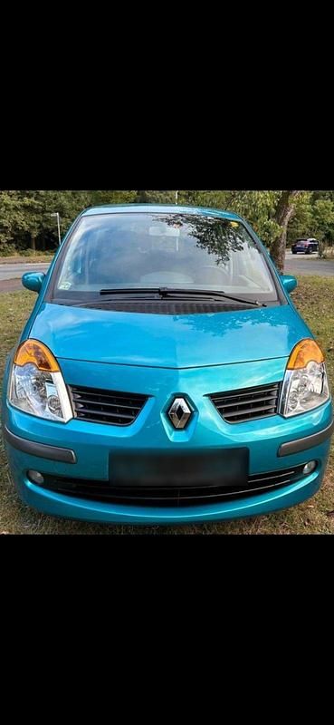 Second-hand Renault Modus 88 CP (64 kW) 2005 Albastru Monovolum