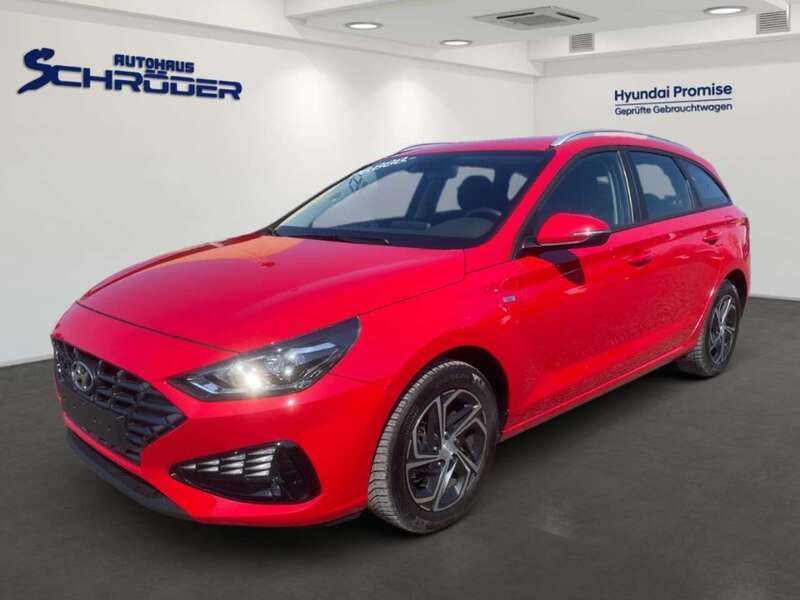 Rot Gebraucht 2024 Hyundai i30 Select Kombi | 21.490 € (Fairer Preis) - Bild 1/4