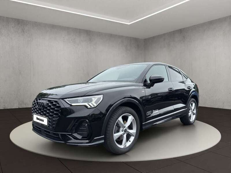 Mythosschwarz metallic Gebraucht 2024 Audi Q3 S-Line SUV | 42.400 € (Etwas zu teuer) - Bild 1/4