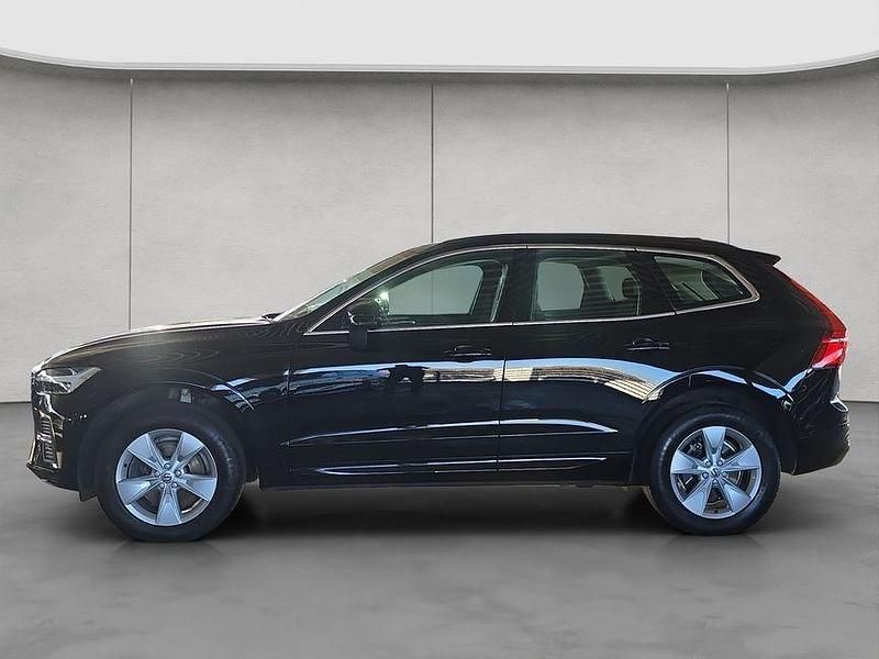 Gebraucht Volvo XC60 Core 197 PS (144 kW) 2023 Schwarz SUV