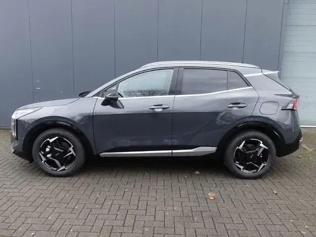 Neu Kia Sportage 150 PS (110 kW) 2025 Grau SUV