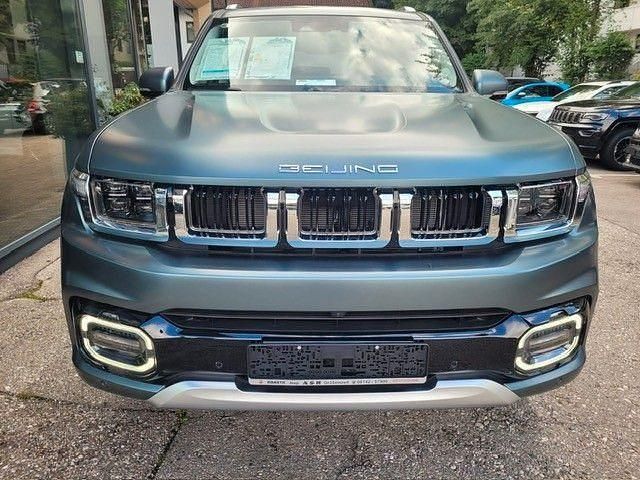 Neu Baic BJ60 256 PS (188 kW) 2025 Grün SUV