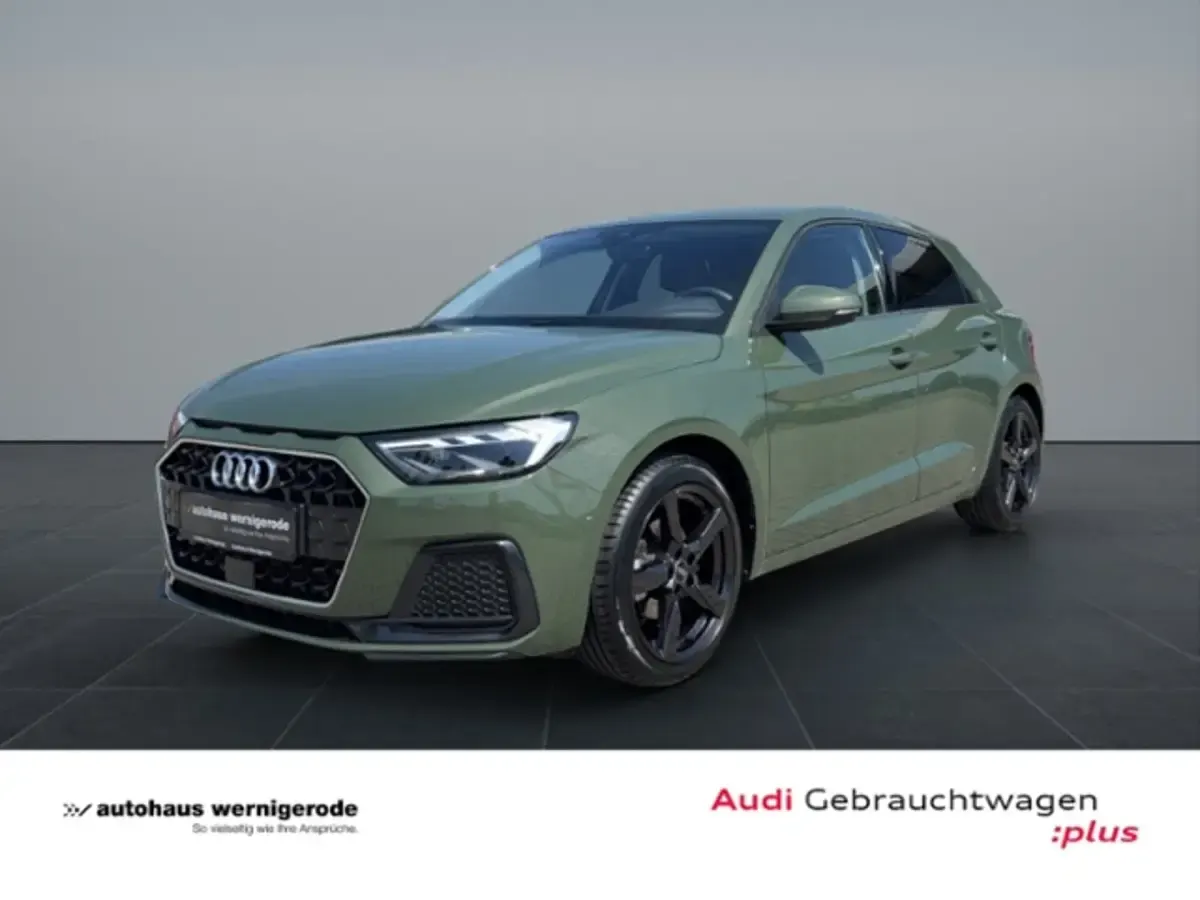 Gebraucht Audi A1 Sportback Advanced Plus 116 PS (85 kW) 2025 Distriktgrün metallic Kleinwagen