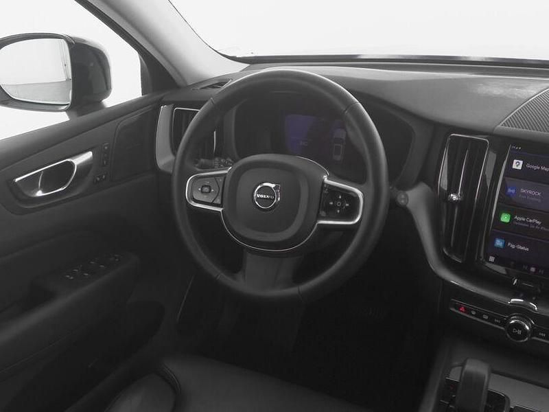 Gebraucht Volvo XC60 Plus 335 PS (246 kW) 2023 Grau SUV