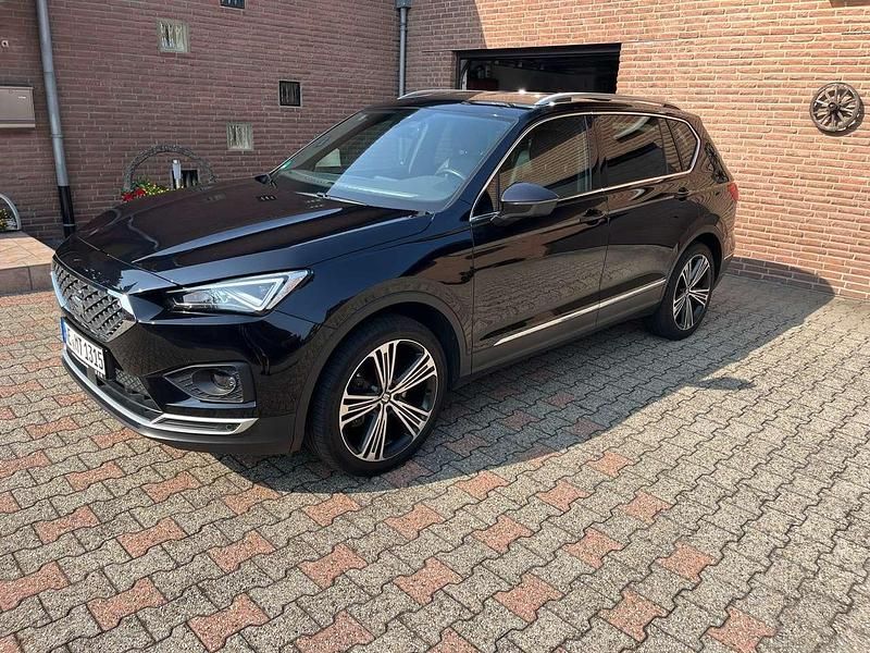 Schwarz Gebraucht 2020 Seat Tarraco 4Drive SUV | 28.890 € (Guter Preis) - Bild 1/4