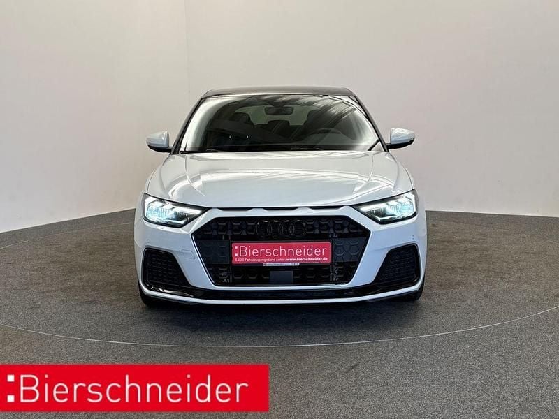 Gebraucht Audi A1 Sportback Advanced 110 PS (80 kW) 2022 Weiss Kleinwagen