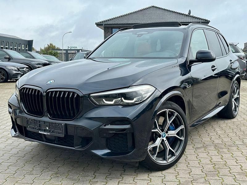 Schwarz Gebraucht 2022 BMW X5 M Sport SUV | 53.431 € (Guter Preis) - Bild 1/4