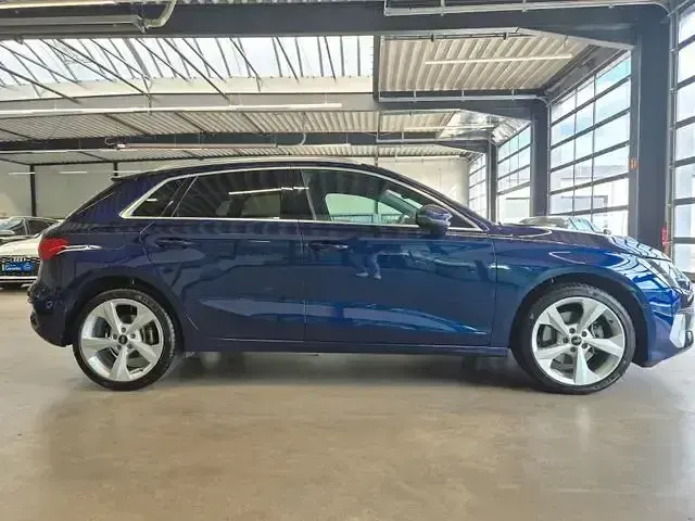Gebraucht Ford Focus ST-Line 180 PS (132 kW) 2019 Rubyrotmet Limousine
