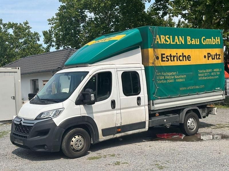 Weiß Gebraucht 2023 Citroën Jumper Van / Kleinbus | 14.990 € (Superpreis) - Bild 1/4