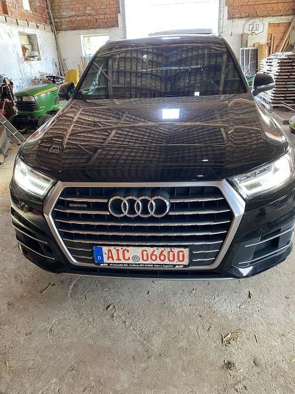 Schwarz Gebraucht 2016 Audi Q7 S-Line SUV | 28.600 € (Superpreis) - Bild 1/4