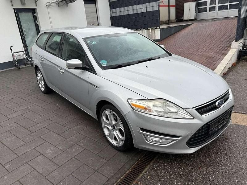 Gebraucht Ford Mondeo Trend 116 PS (85 kW) 2013 Silber Kombi
