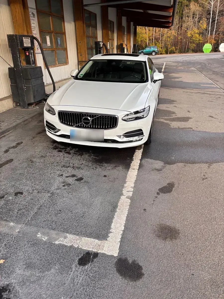 Gebraucht Volvo S90 Inscription 190 PS (139 kW) 2019 Weiß Limousine