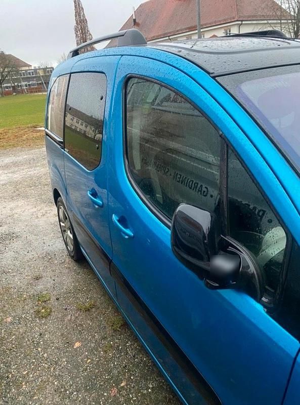 Gebraucht Citroën Berlingo 140 PS (102 kW) 2014 Blau Van / Kleinbus