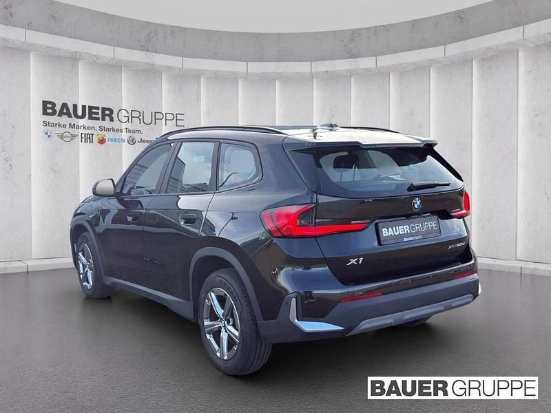 Gebraucht BMW X1 163 PS (119 kW) 2023 Schwarz SUV