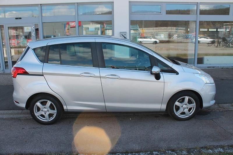 Gebraucht Ford B-MAX Titanium 101 PS (74 kW) 2013 Silber Van / Kleinbus