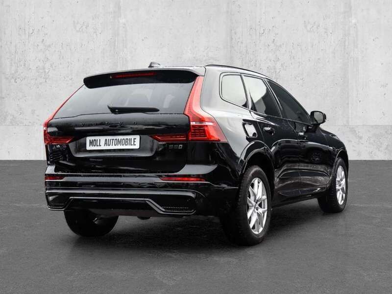 Gebraucht Volvo XC60 Plus 250 PS (183 kW) 2024 Onyx black / metallic SUV