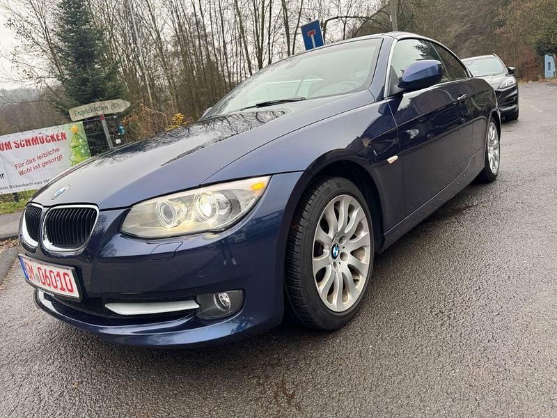 Gebraucht BMW 320 Cabriolet Comfort Edition 170 PS (125 kW) 2012 Blau Cabrio