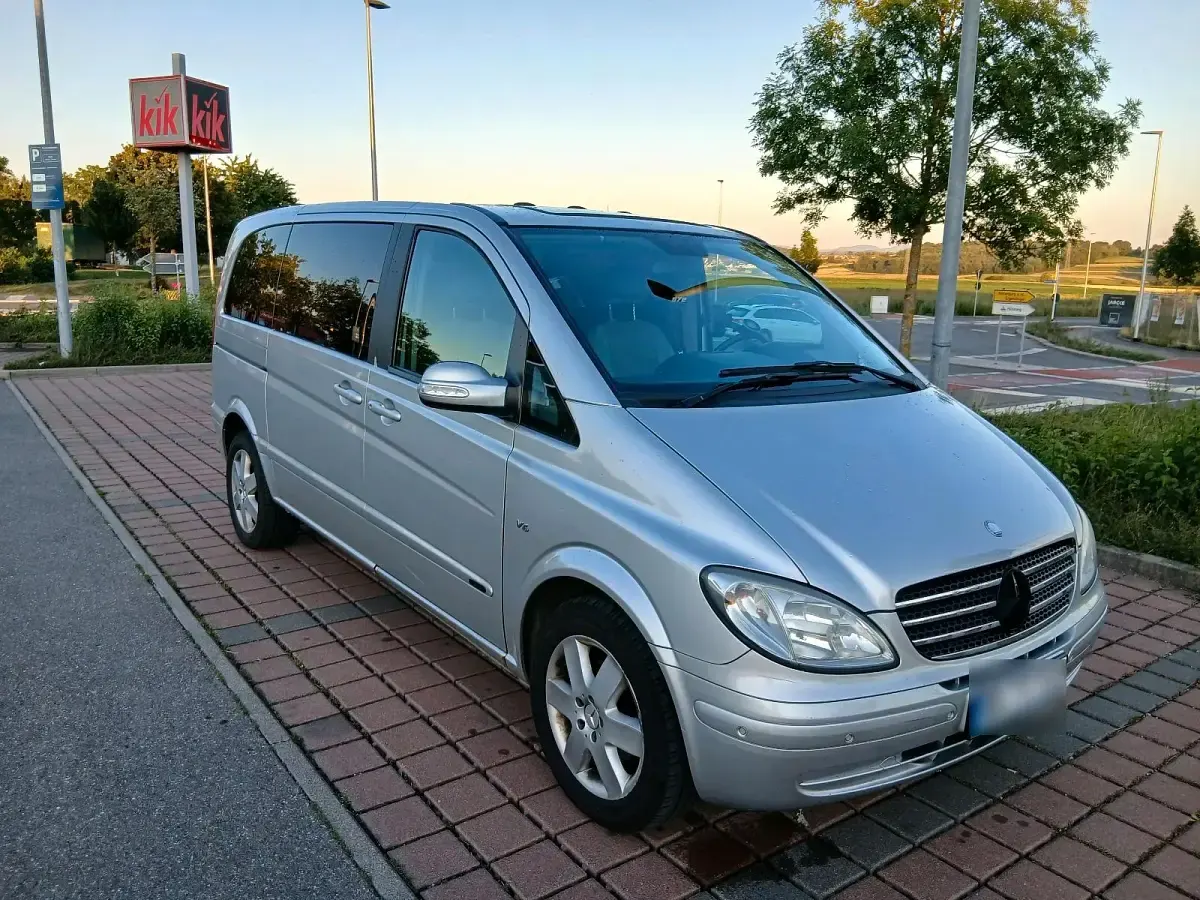 Gebraucht Mercedes Viano 204 PS (150 kW) 2006 Silber Van / Kleinbus