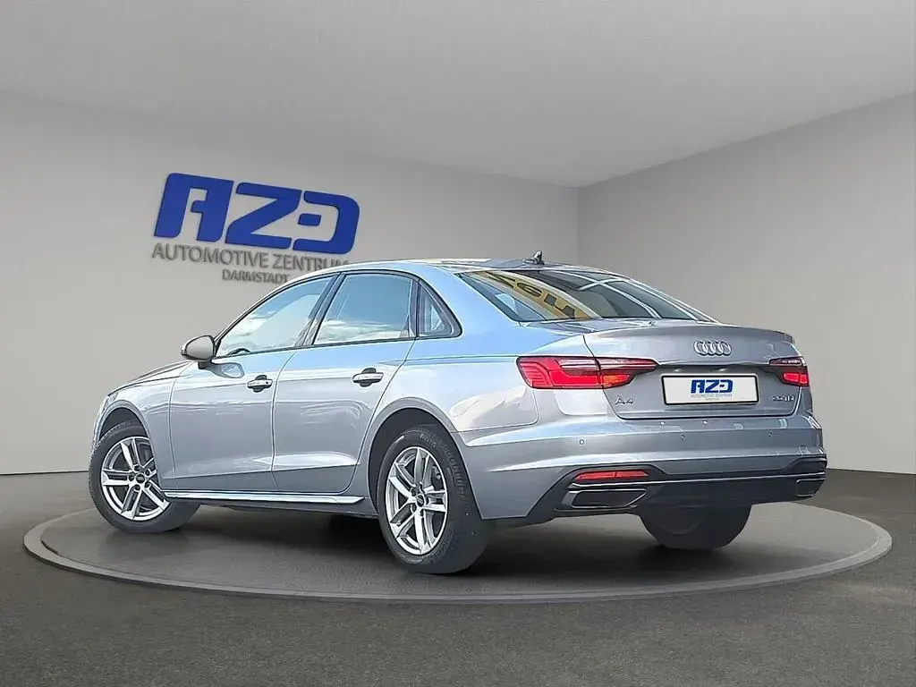 Gebraucht Audi A4 136 PS (100 kW) 2021 Florettsilber metallic Limousine