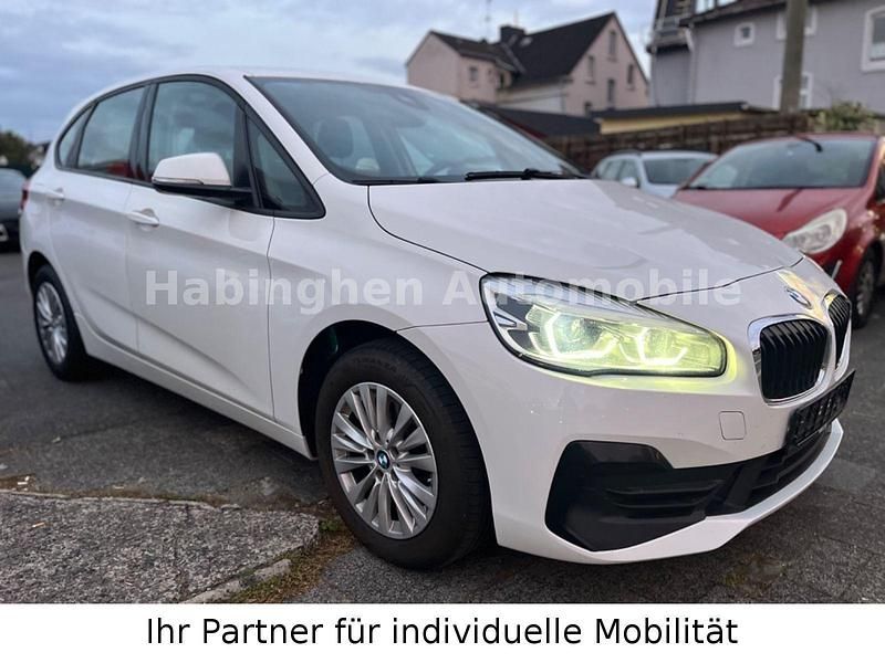 Gebraucht BMW 218 Active Tourer Advantage 150 PS (110 kW) 2020 Weiß Van / Kleinbus