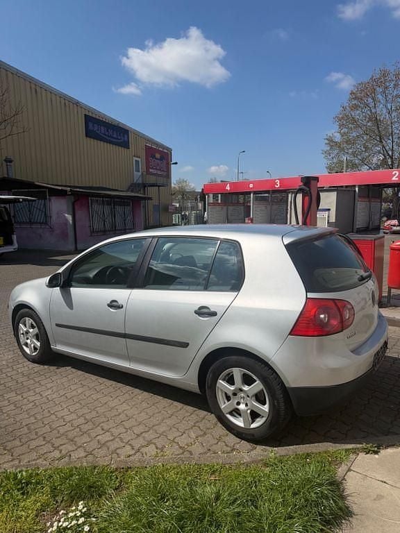 Gebraucht VW Golf IV Pacific 75 PS (55 kW) 2003 Silber Limousine