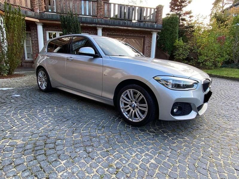 Silber Gebraucht 2015 BMW 116 M Sport Kleinwagen | 7.000 € (Guter Preis) - Bild 1/4