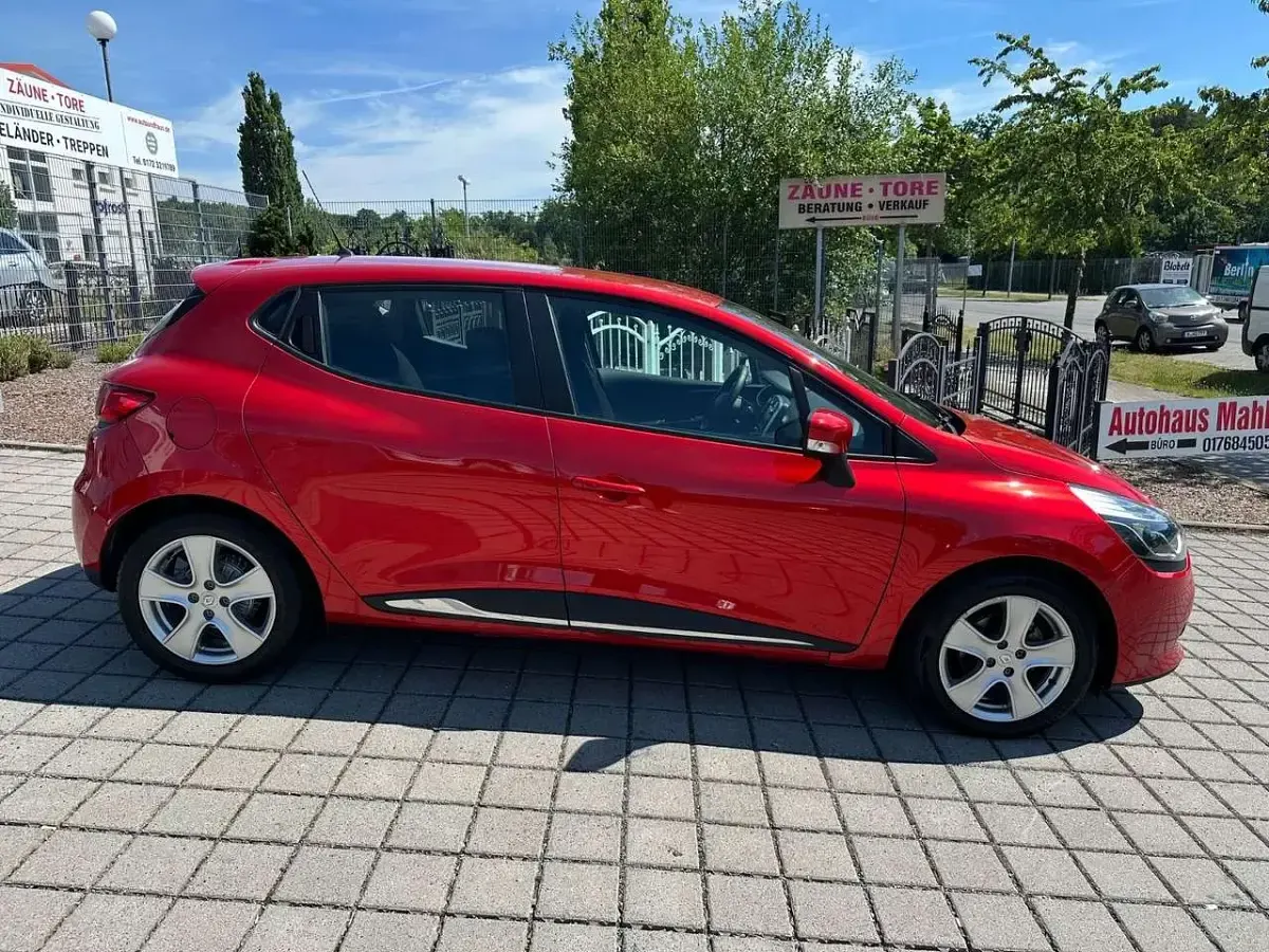 Gebraucht Renault Clio IV Experience 118 PS (86 kW) 2016 Dezir rot Kleinwagen
