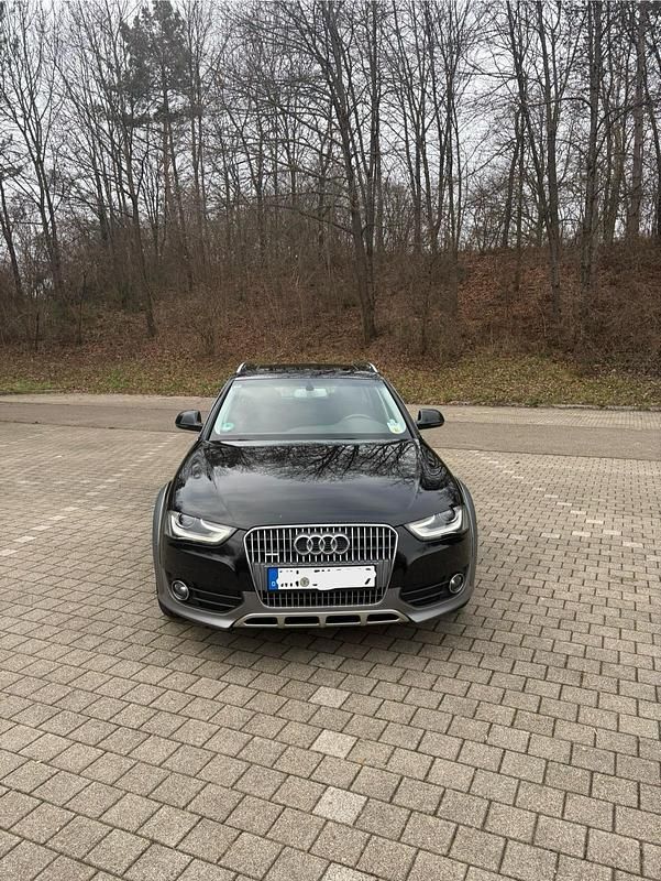 Gebraucht Audi A4 Allroad 190 PS (139 kW) 2017 Schwarz Kombi