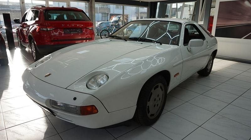 Gebraucht Porsche 928 349 PS (256 kW) 1987 Weiß Coupé