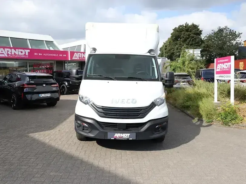Gebraucht Iveco Daily 156 PS (114 kW) 2024 Weiß ic 194