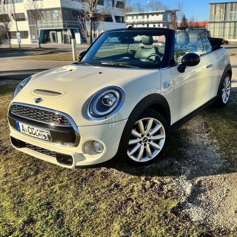 Gebraucht Mini Cooper S Cabriolet 192 PS (141 kW) 2019 Weiß Cabrio