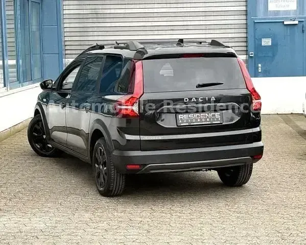 Gebraucht Dacia Jogger Extreme 110 PS (80 kW) 2022 Schwarz Van / Kleinbus