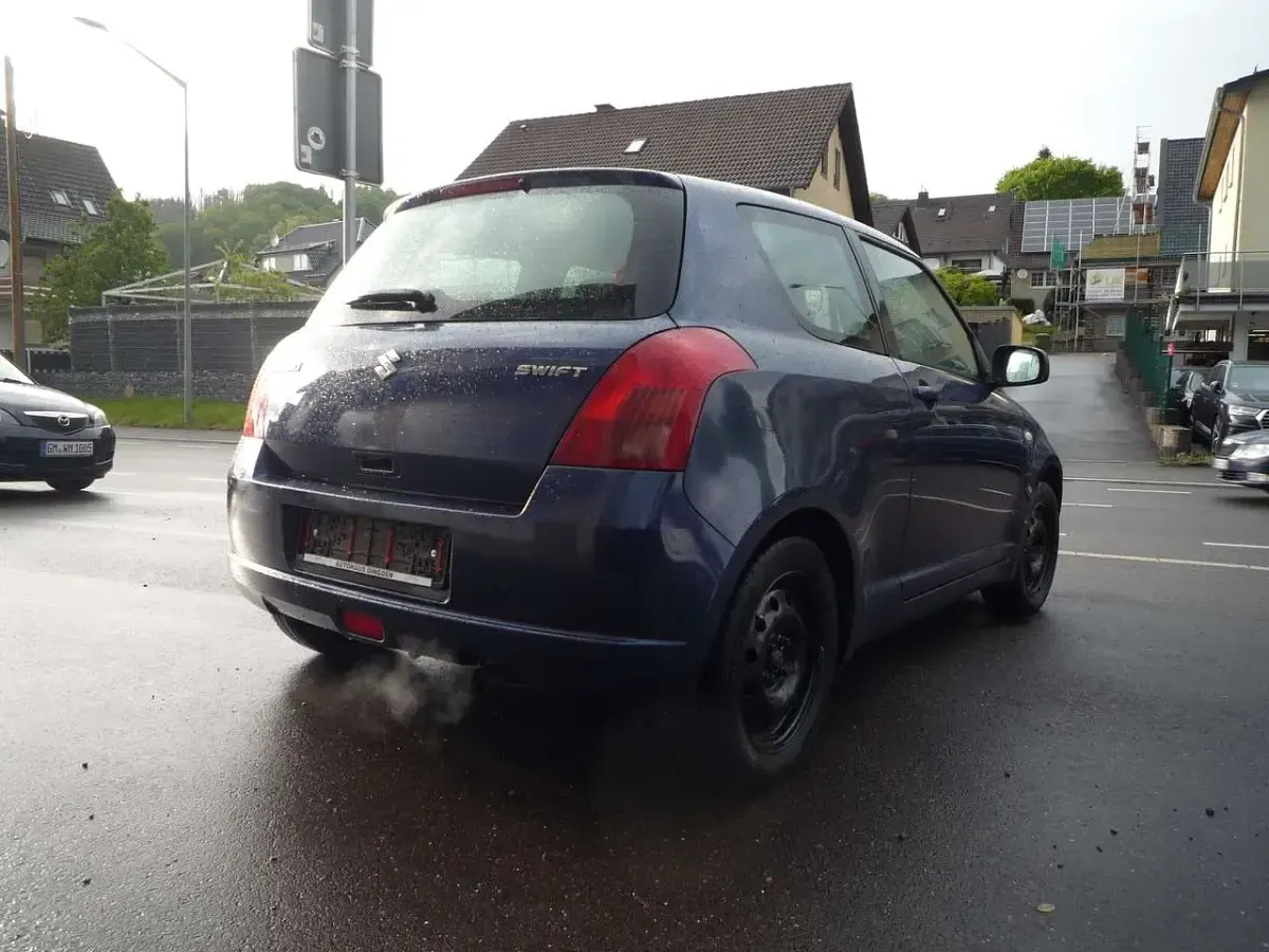 Gebraucht Suzuki Swift 92 PS (67 kW) 2005 Other Kleinwagen